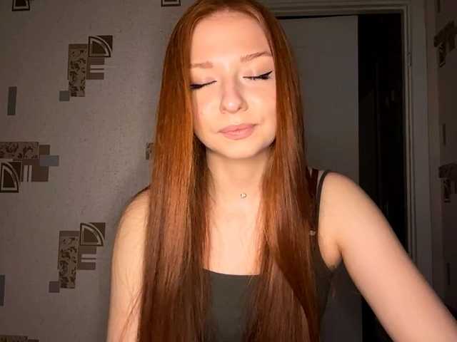 LyndseyShinkle live cam on BongaCams