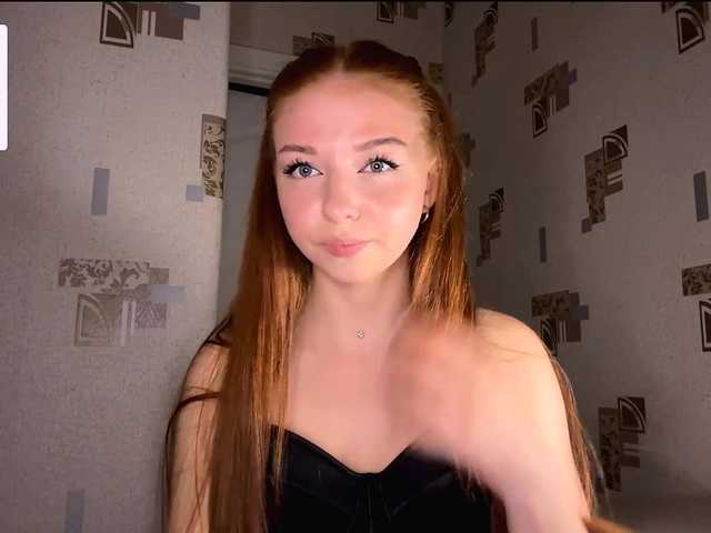 LyndseyShinkle live cam on BongaCams