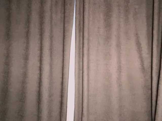 LyndseyShinkle live cam on BongaCams