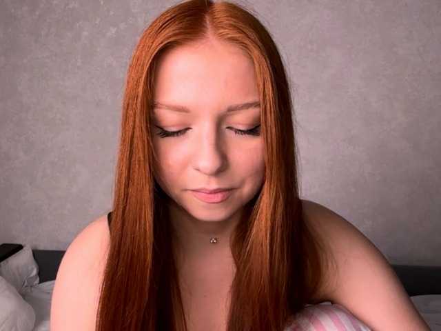 LyndseyShinkle live cam on BongaCams