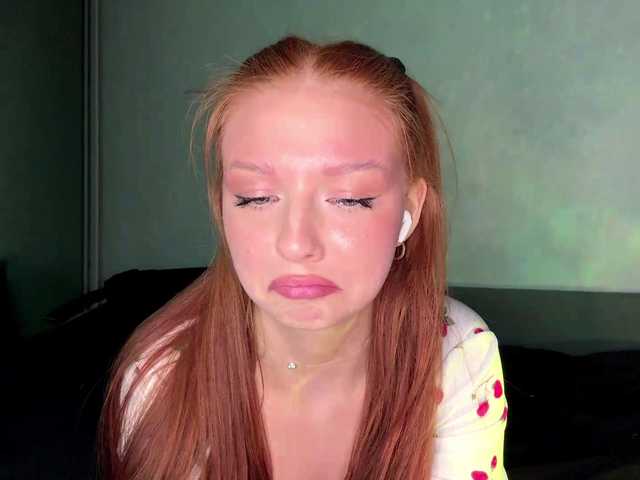 LyndseyShinkle live cam on BongaCams
