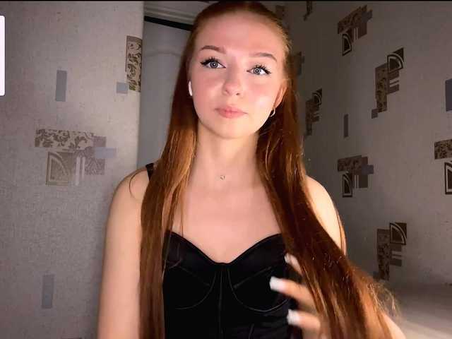 LyndseyShinkle live cam on BongaCams