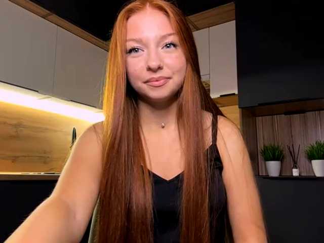 LyndseyShinkle live cam on BongaCams