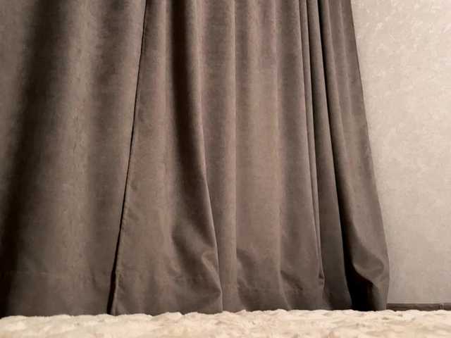 LyndseyShinkle live cam on BongaCams