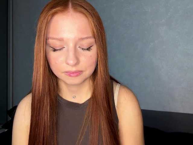 LyndseyShinkle live cam on BongaCams