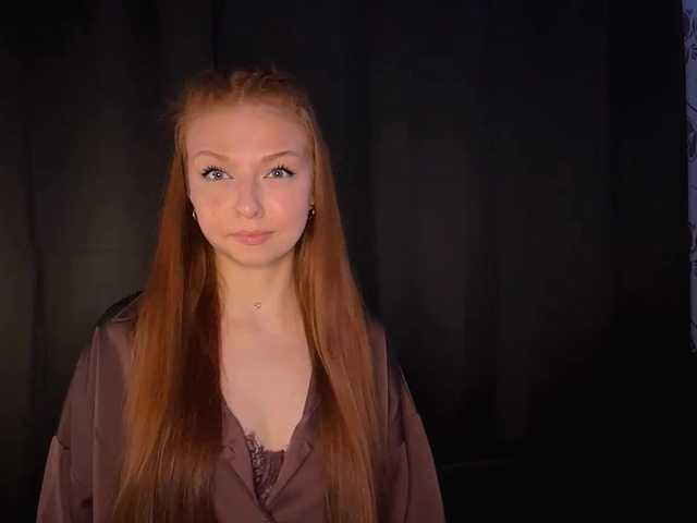LyndseyShinkle live cam on BongaCams