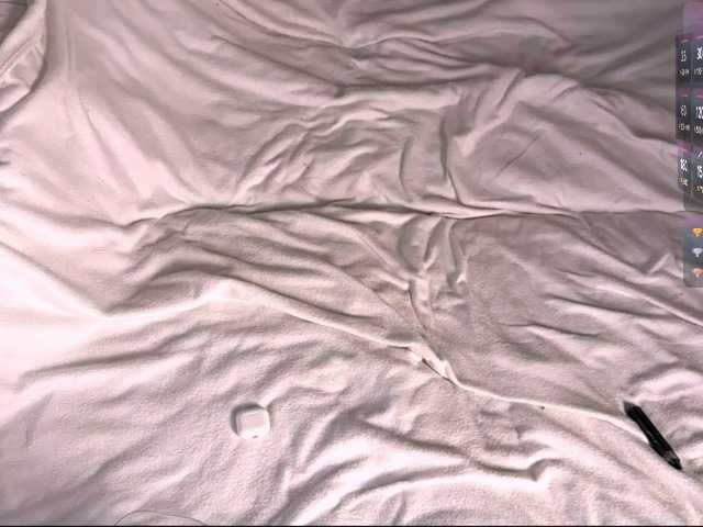 LyndseyShinkle live cam on BongaCams