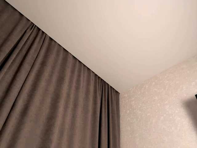 LyndseyShinkle live cam on BongaCams