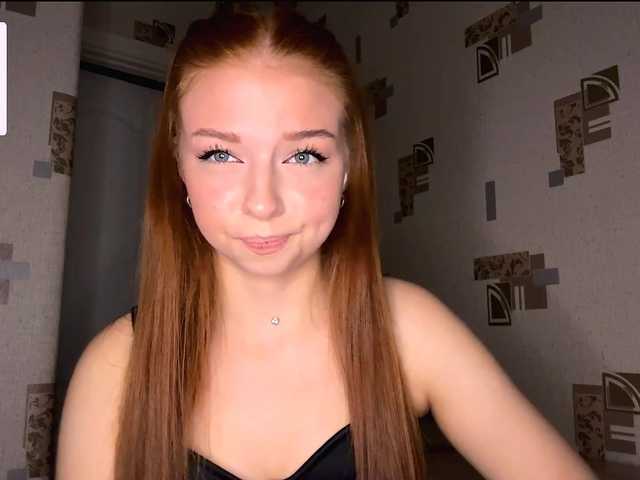 LyndseyShinkle live cam on BongaCams