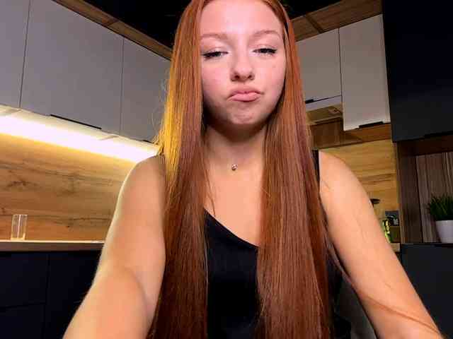 LyndseyShinkle webcam