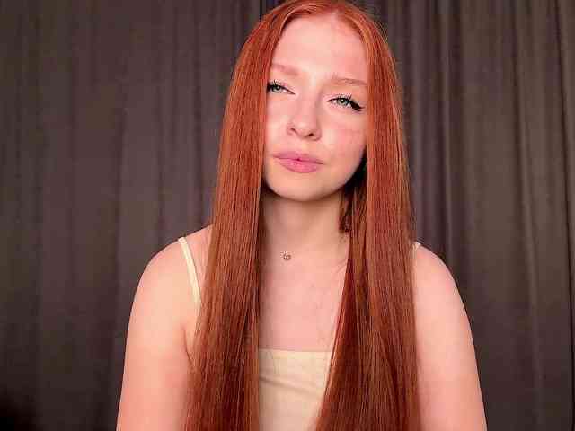 LyndseyShinkle webcam