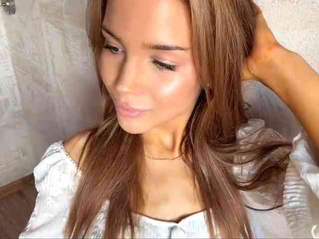 LyndseyShinkle webcam