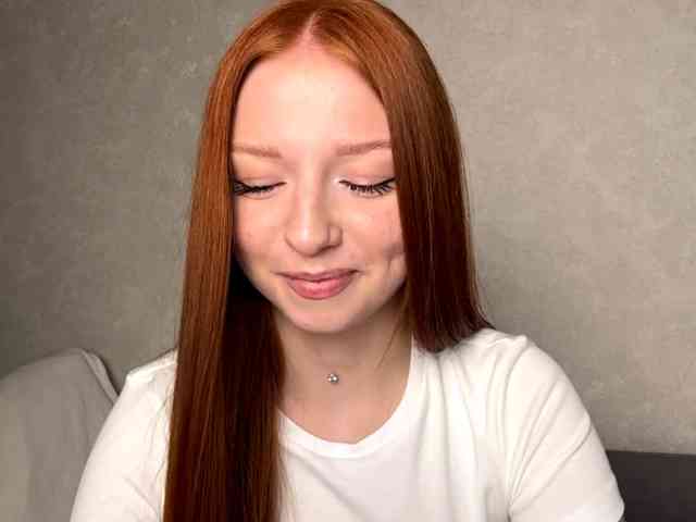 LyndseyShinkle webcam
