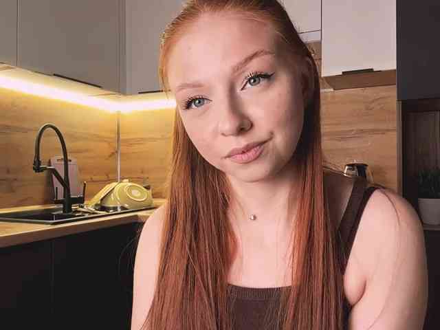 LyndseyShinkle webcam