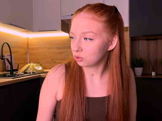 LyndseyShinkle webcam