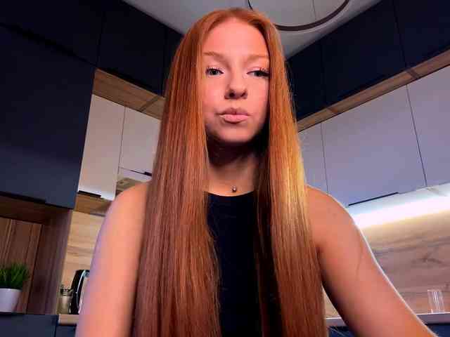 LyndseyShinkle webcam
