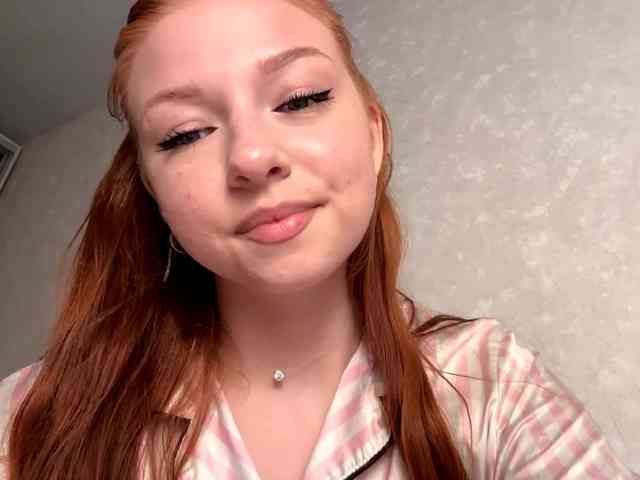 LyndseyShinkle webcam