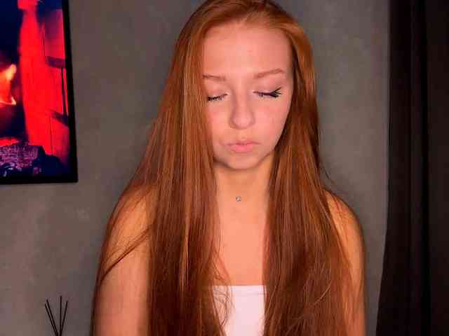 LyndseyShinkle webcam
