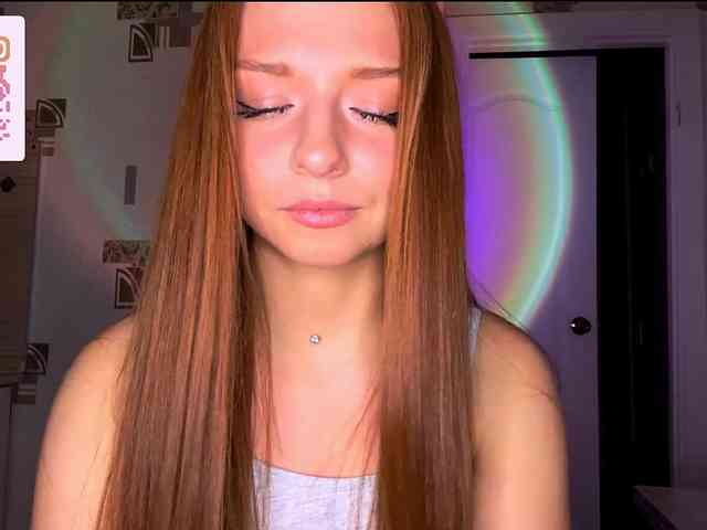 LyndseyShinkle webcam