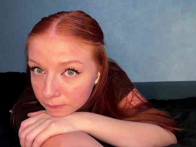 LyndseyShinkle webcam