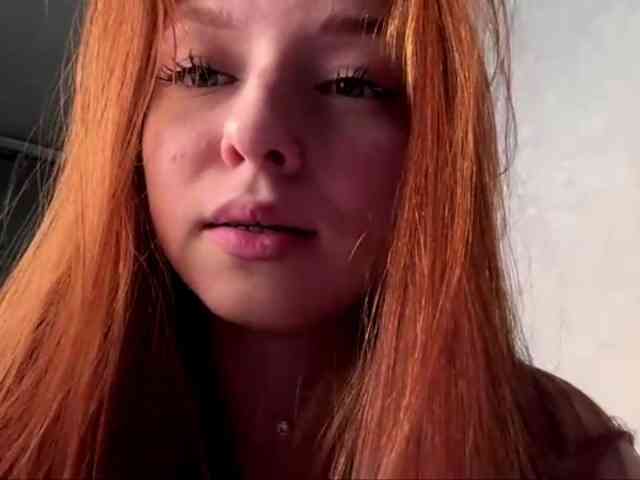 LyndseyShinkle webcam