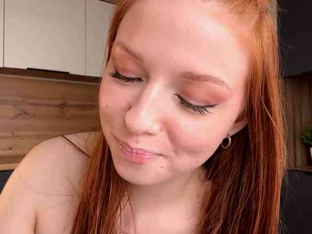LyndseyShinkle webcam