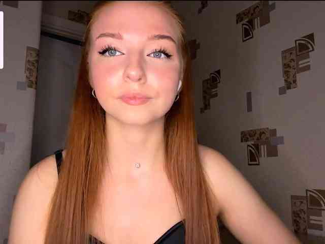 LyndseyShinkle webcam