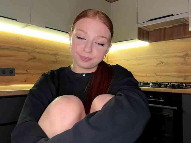 LyndseyShinkle webcam