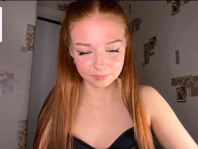 LyndseyShinkle webcam