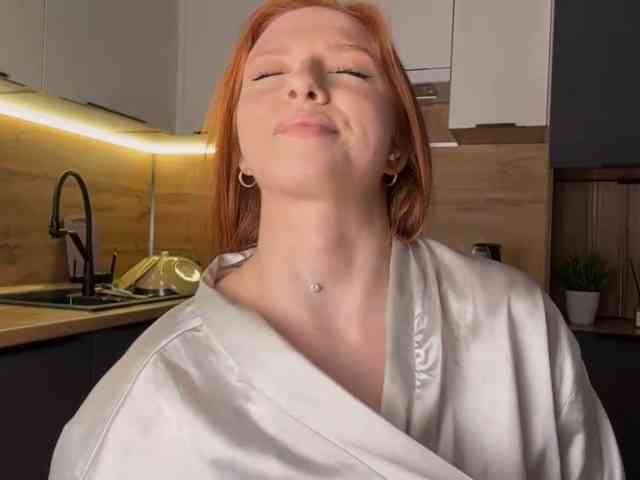 LyndseyShinkle webcam