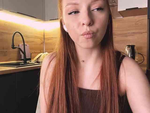 LyndseyShinkle webcam