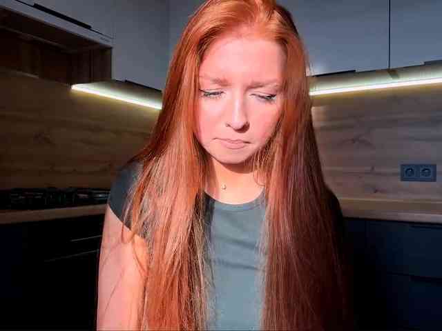 LyndseyShinkle webcam
