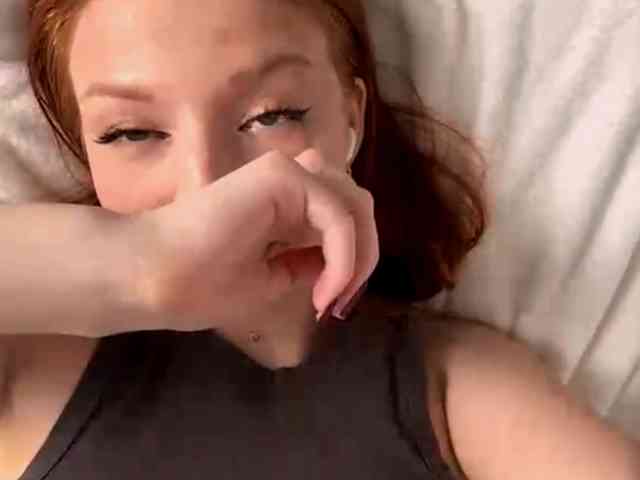 LyndseyShinkle webcam