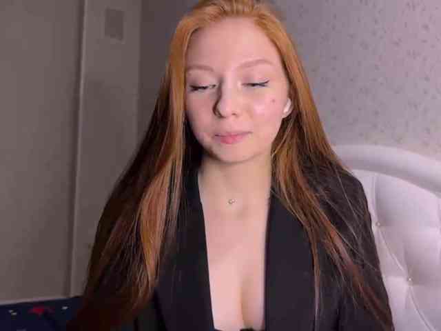 LyndseyShinkle webcam