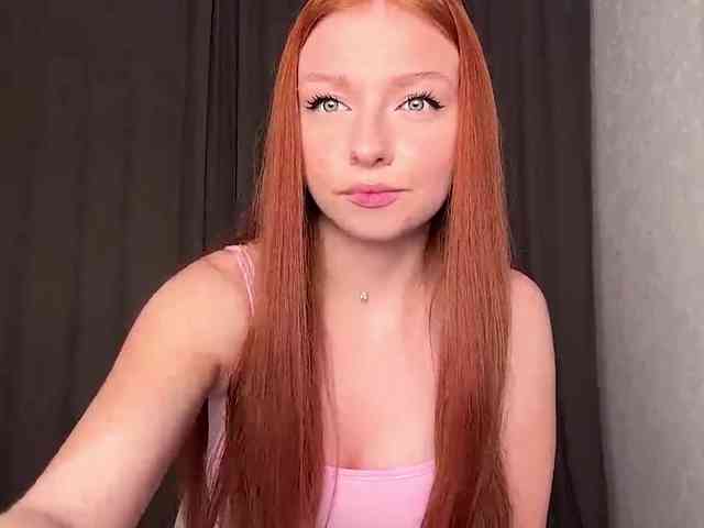 LyndseyShinkle webcam