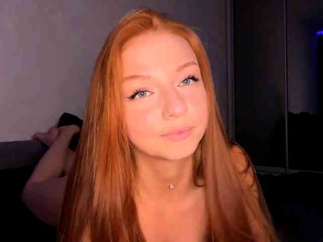 LyndseyShinkle webcam