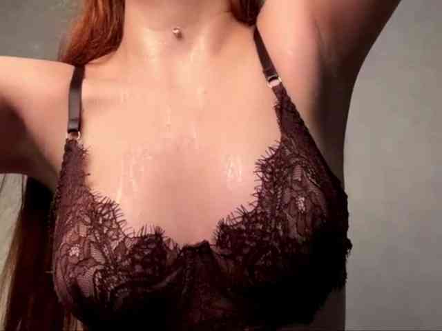 LyndseyShinkle webcam