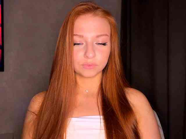 LyndseyShinkle webcam