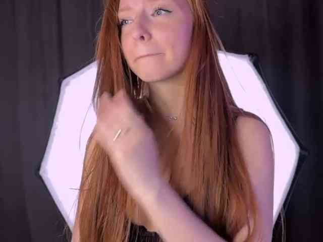 LyndseyShinkle webcam