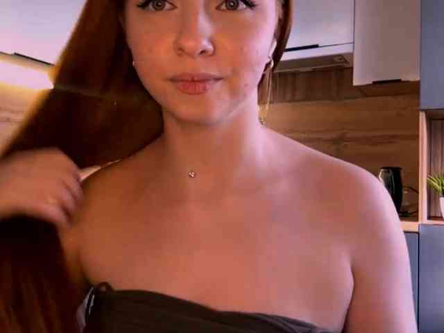 LyndseyShinkle webcam