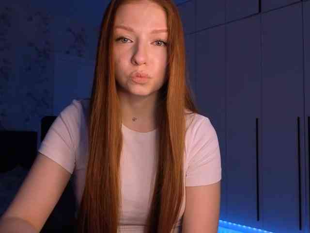 LyndseyShinkle webcam