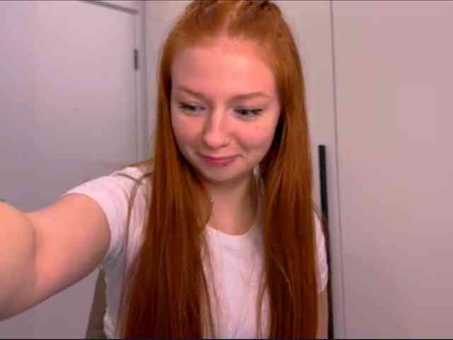 LyndseyShinkle Live Webcam on BongaCams