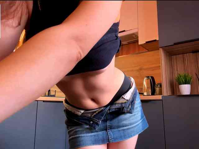 LyndseyShinkle webcam