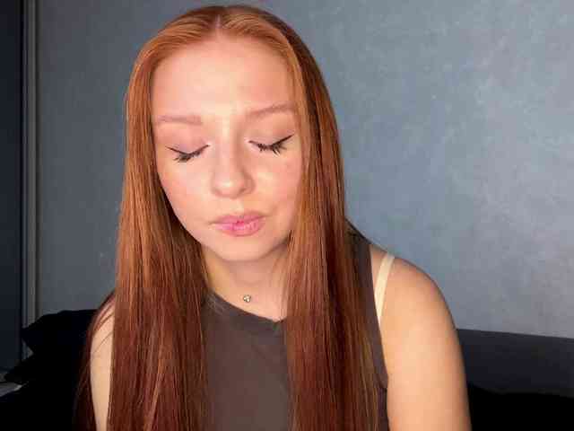 LyndseyShinkle webcam