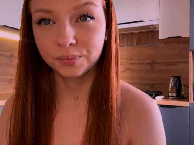 LyndseyShinkle webcam