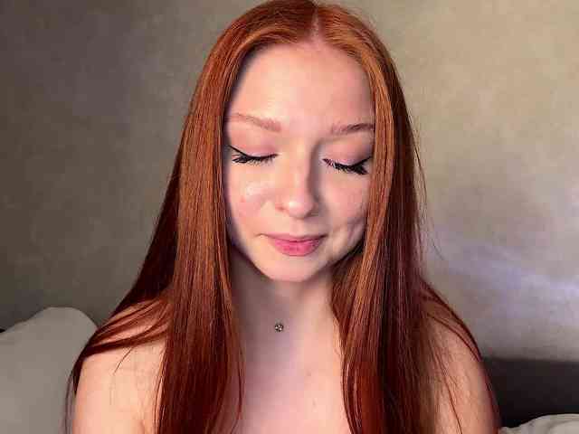 LyndseyShinkle webcam