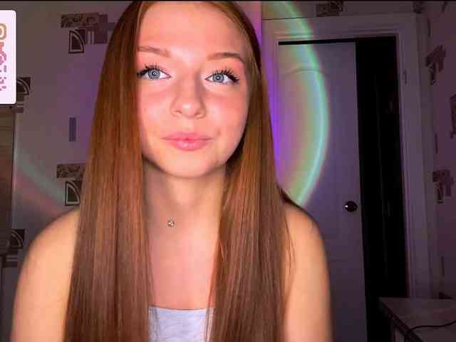 LyndseyShinkle webcam