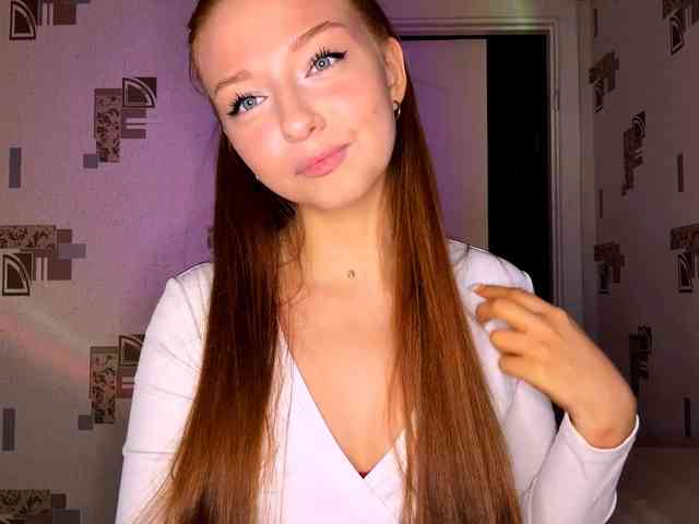 LyndseyShinkle webcam
