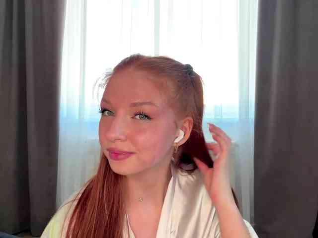 LyndseyShinkle webcam