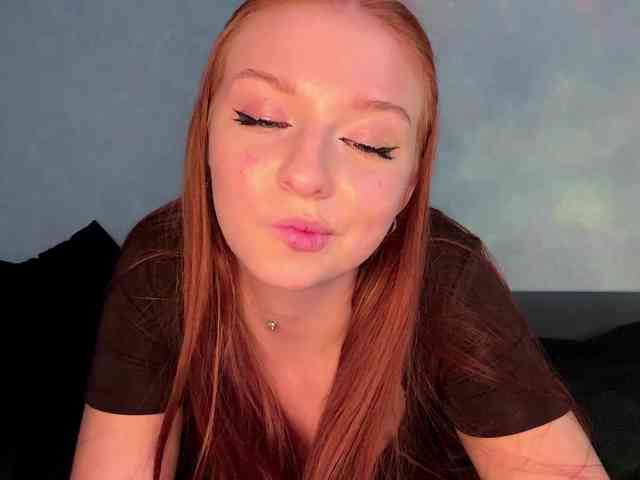 LyndseyShinkle webcam